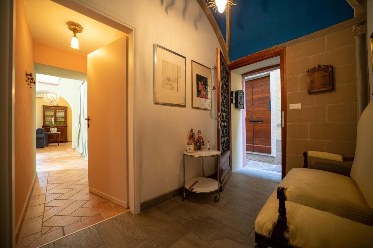 La Loggia Dei Frati Lejlighed Cannero Riviera Eksteriør billede