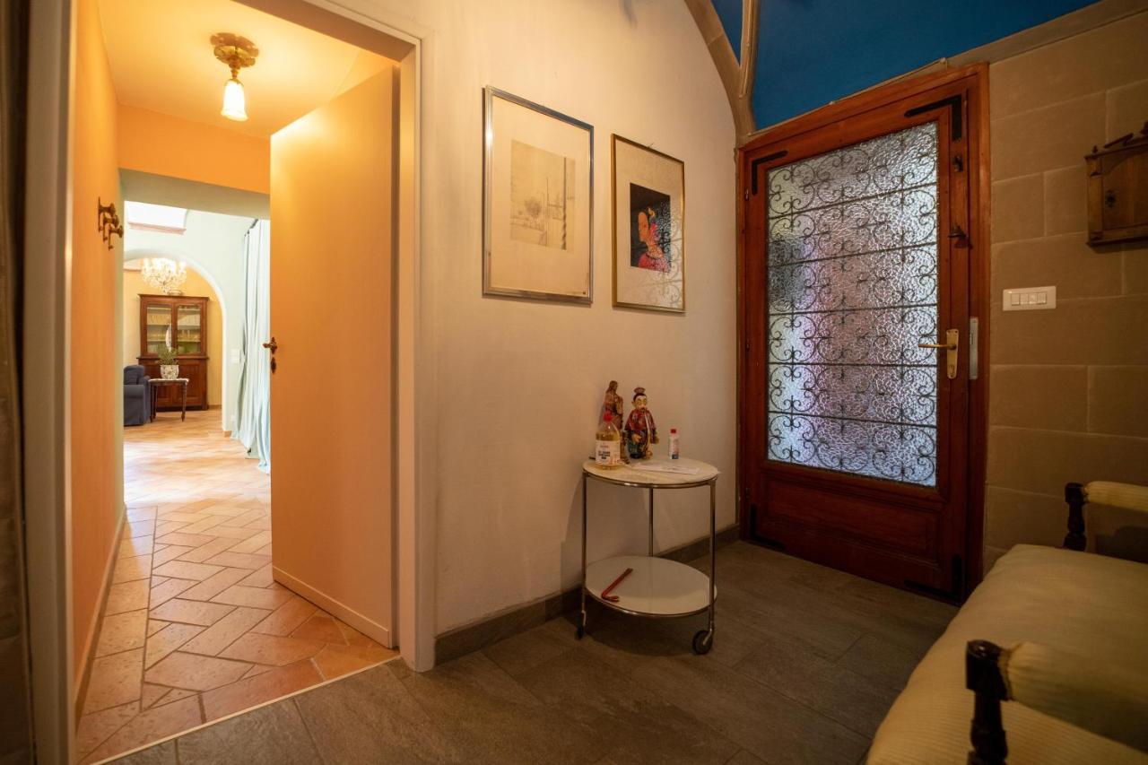 La Loggia Dei Frati Lejlighed Cannero Riviera Eksteriør billede